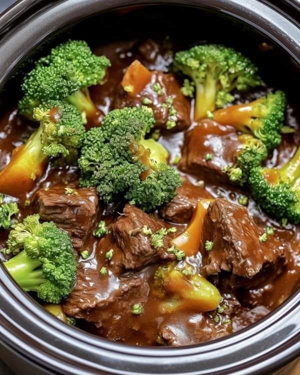 Slow Cooker Beef and Broccoli